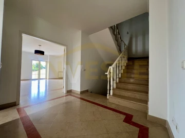 Moradia T3 para Venda em Cascais e Estoril