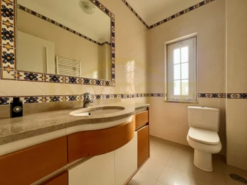 Moradia T3 para Venda em Cascais e Estoril