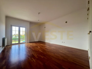 Moradia T3 para Venda em Cascais e Estoril