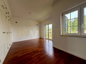 Moradia T3 para Venda em Cascais e Estoril