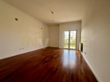 Moradia T3 para Venda em Cascais e Estoril