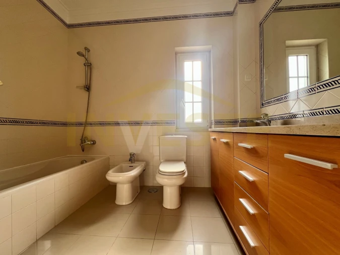 Moradia T3 para Venda em Cascais e Estoril Foto 21