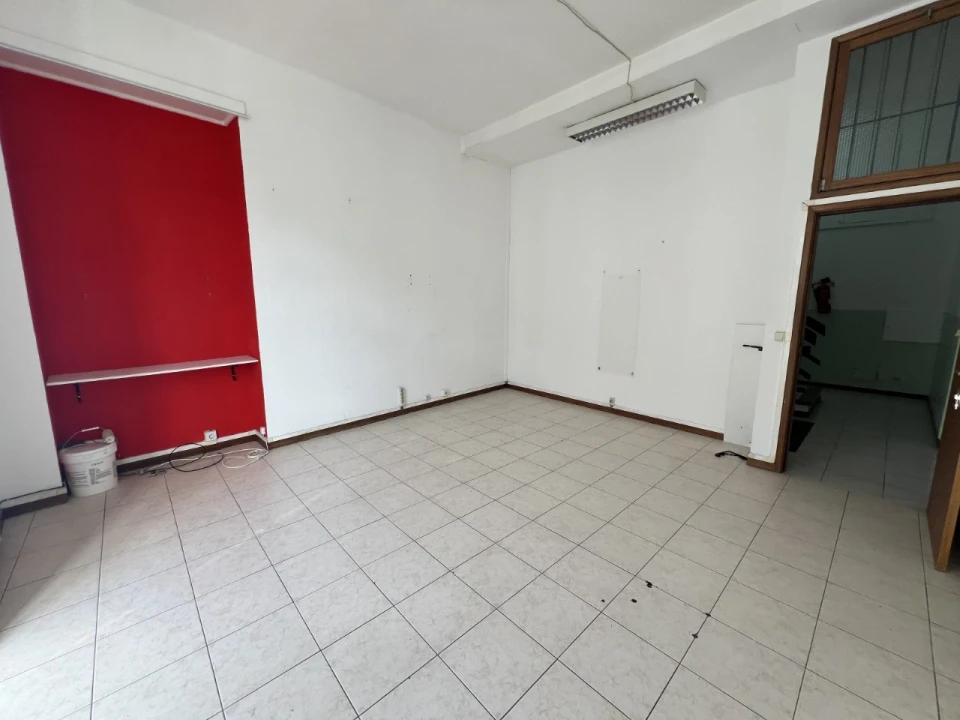 Escritório para Arrendamento em Funchal (Se) Foto 8