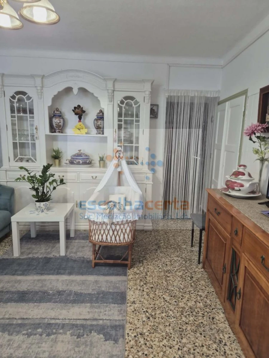 Moradia T4 para Venda em Fronteira