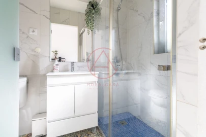 Moradia T2 para Venda em Baixa da Banheira e Vale da Amoreira