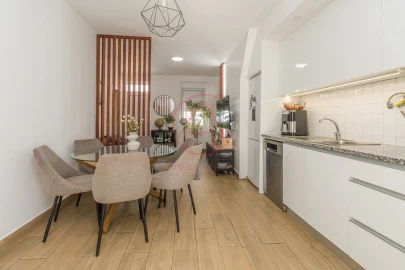 Moradia T2 para Venda em Baixa da Banheira e Vale da Amoreira