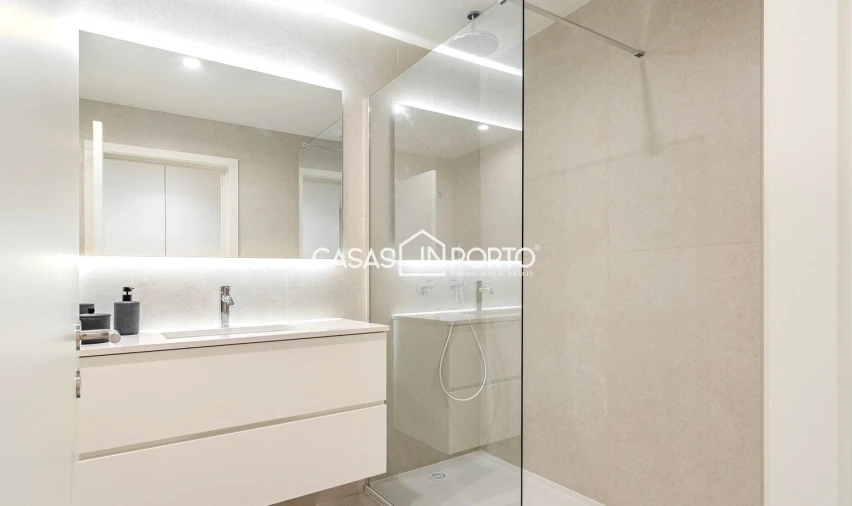 Apartamento T3 para Venda em Santa Marinha e São Pedro da Afurada Foto 10