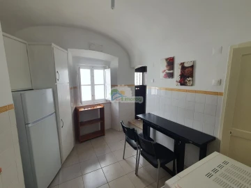 Moradia T2 para Venda em Évora (São Mamede, Sé, São Pedro e Santo Antão)