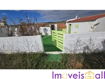 Moradia T4 para Venda em Garvão e Santa Luzia