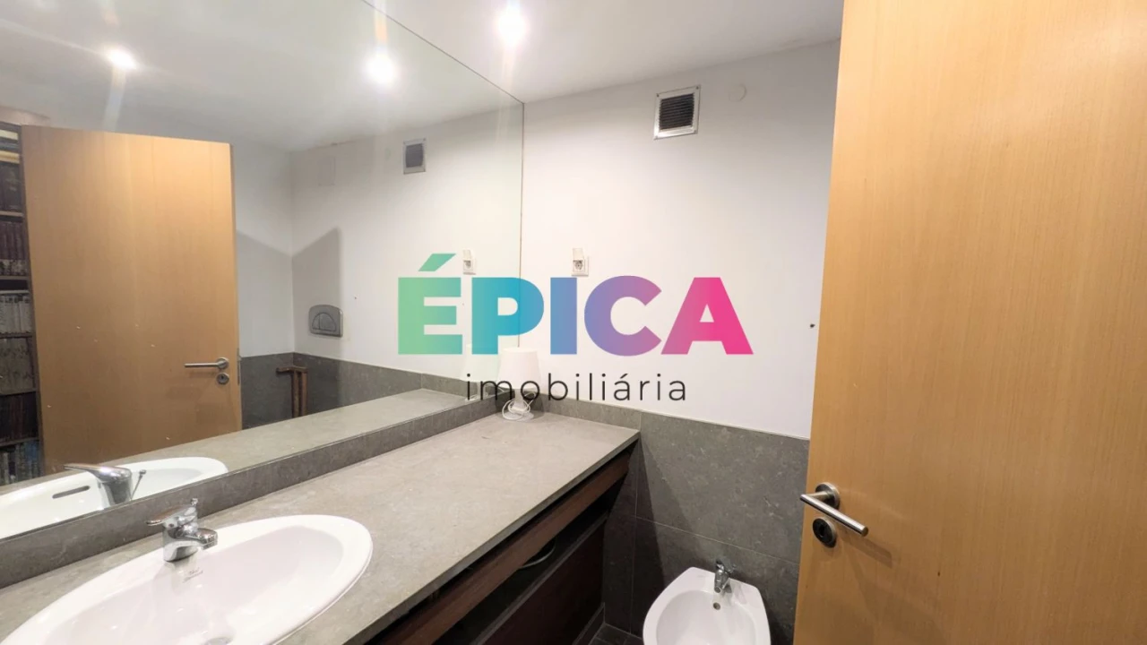 Apartamento T3 para Venda em Santa Clara Foto 27