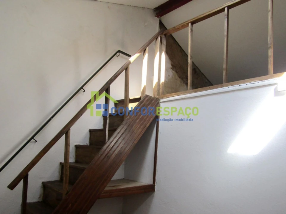 Moradia T2 para Venda em Escalos de Cima e Lousa Foto 23
