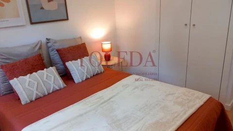 Apartamento T2 para Venda em Benfica