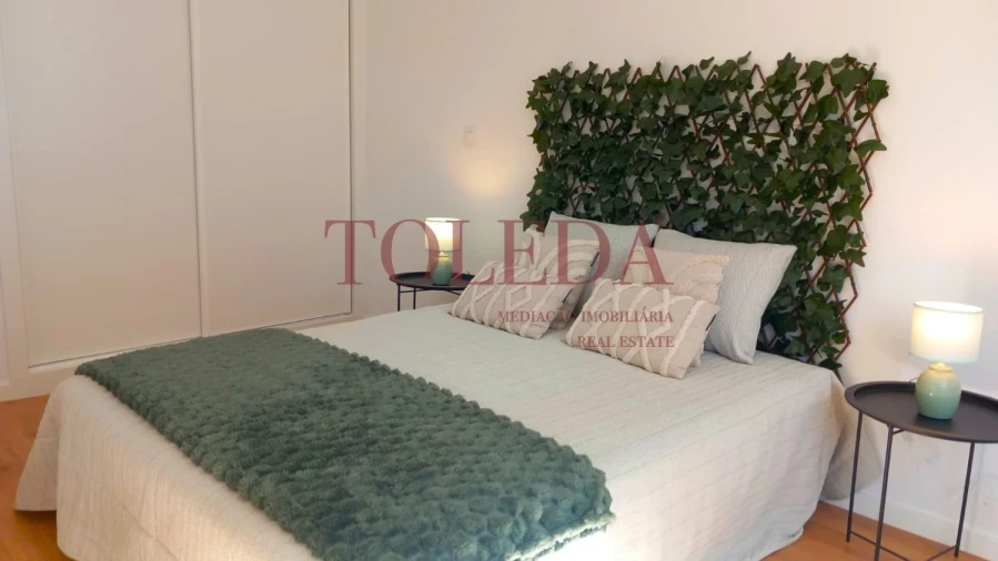 Apartamento T2 para Venda em Benfica Foto 10