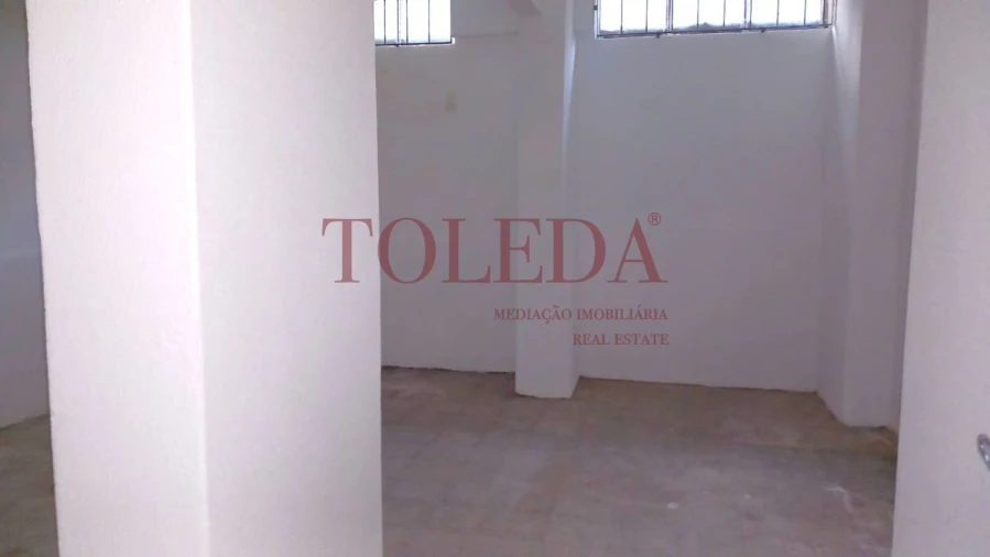 Apartamento T2 para Venda em Benfica Foto 20