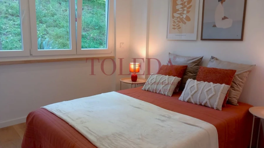 Apartamento T2 para Venda em Benfica Foto 12