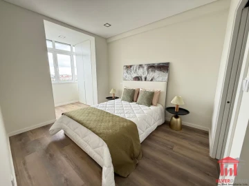 Apartamento T3 para Venda em Benfica