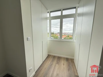 Apartamento T3 para Venda em Benfica