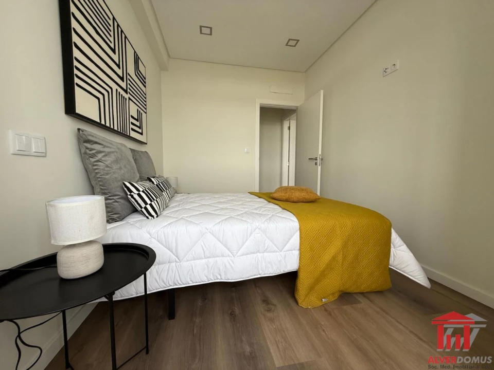 Apartamento T3 para Venda em Benfica Foto 17