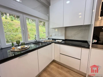 Apartamento T2 para Venda em Benfica