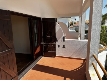 Moradia T4 para Venda em São Domingos de Rana