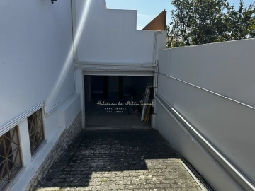 Moradia T4 para Venda em São Domingos de Rana