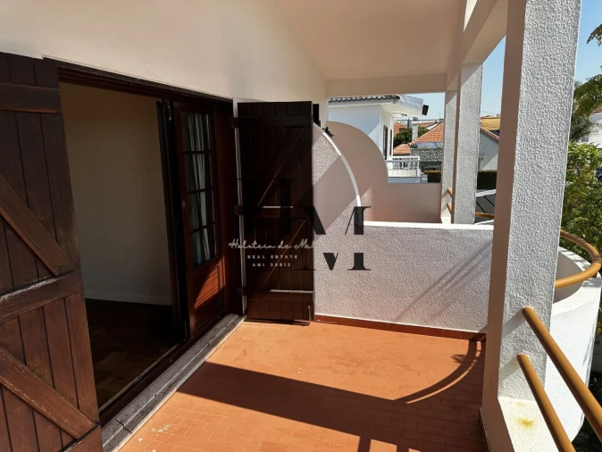 Moradia T4 para Venda em São Domingos de Rana Foto 21