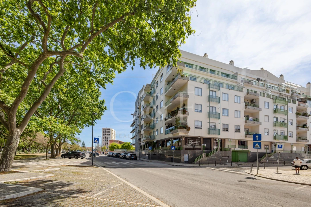 Apartamento T2 para Venda em União das Freguesias de Setúbal Foto 1