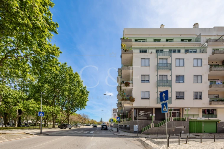 Apartamento T2 para Venda em União das Freguesias de Setúbal Foto 2