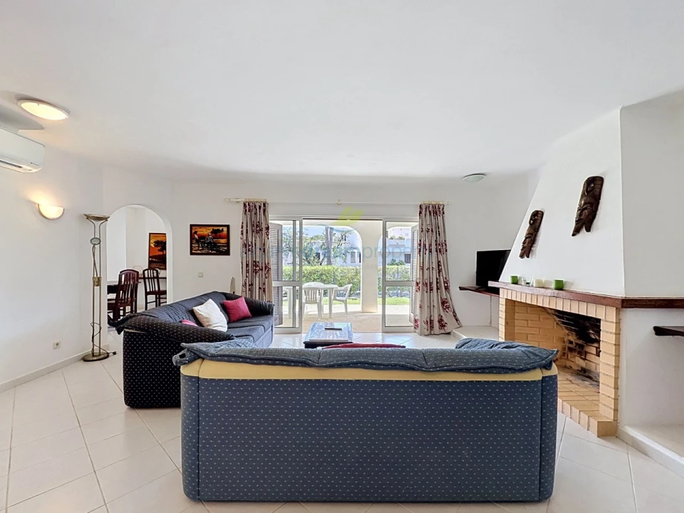 Moradia T3 para Venda em Albufeira e Olhos de Água Foto 6