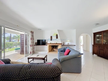 Moradia T3 para Venda em Albufeira e Olhos de Água