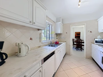 Moradia T3 para Venda em Albufeira e Olhos de Água