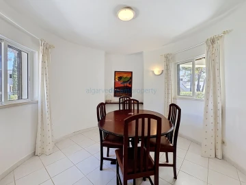 Moradia T3 para Venda em Albufeira e Olhos de Água