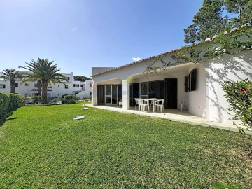 Moradia T3 para Venda em Albufeira e Olhos de Água