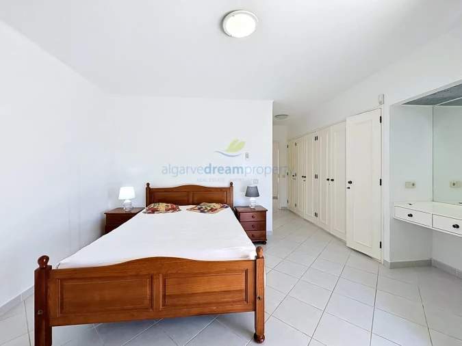 Moradia T3 para Venda em Albufeira e Olhos de Água Foto 14