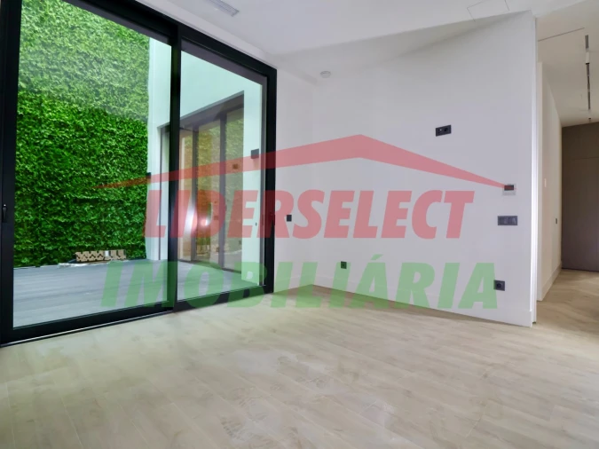 Apartamento T2 para Venda em Lourinhã e Atalaia Foto 12