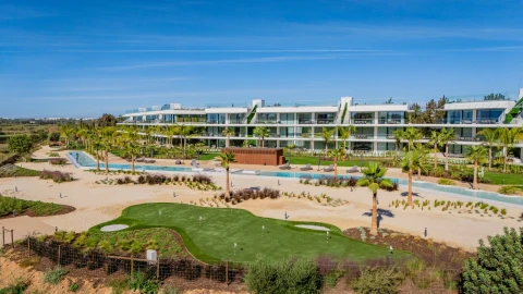 Apartamento T3 para para venda em Quarteira