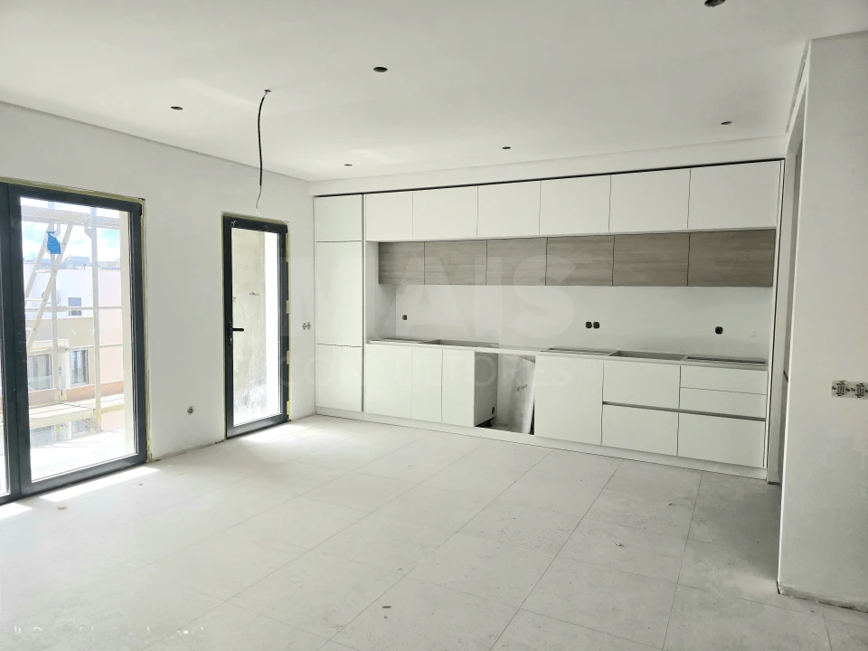 Apartamento T3 para Venda em Caldas da Rainha - Santo Onofre e Serra do Bouro Foto 1