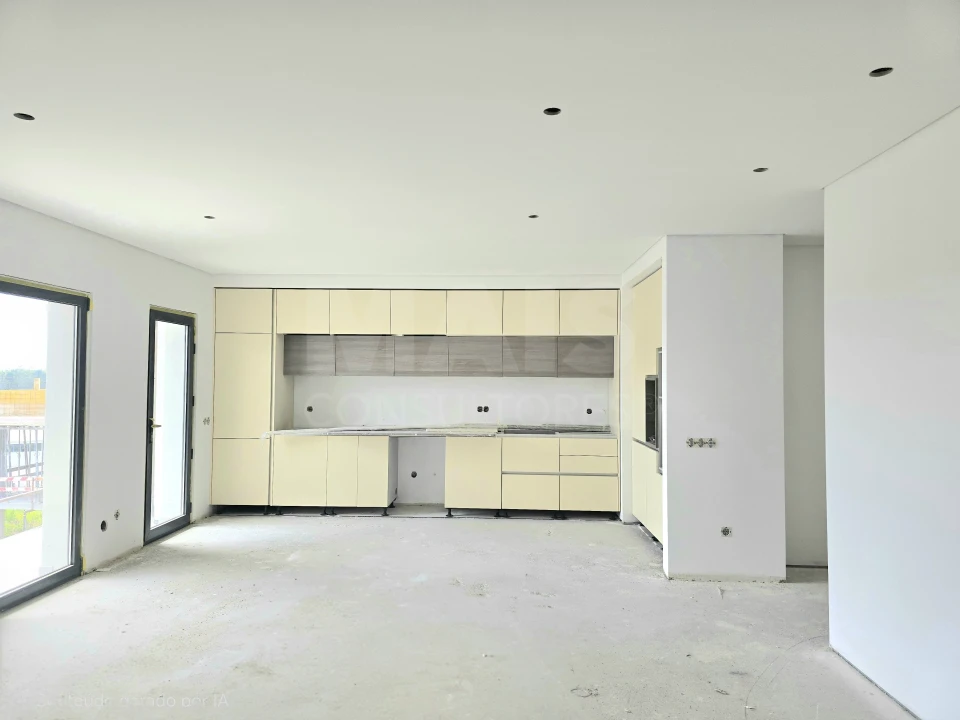 Apartamento T2 para Venda em Caldas da Rainha - Santo Onofre e Serra do Bouro Foto 1