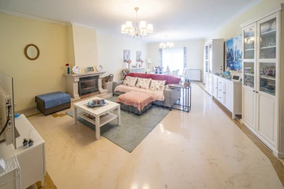 Moradia T4 para Venda em Milharado