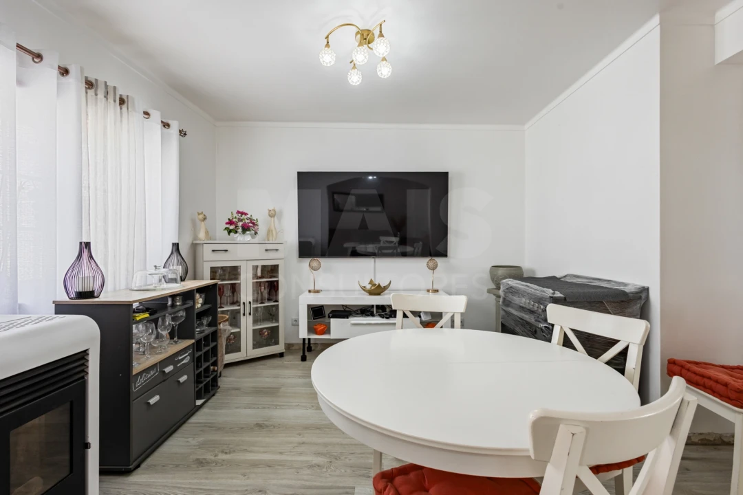 Moradia T2 para Venda em Peniche Foto 2