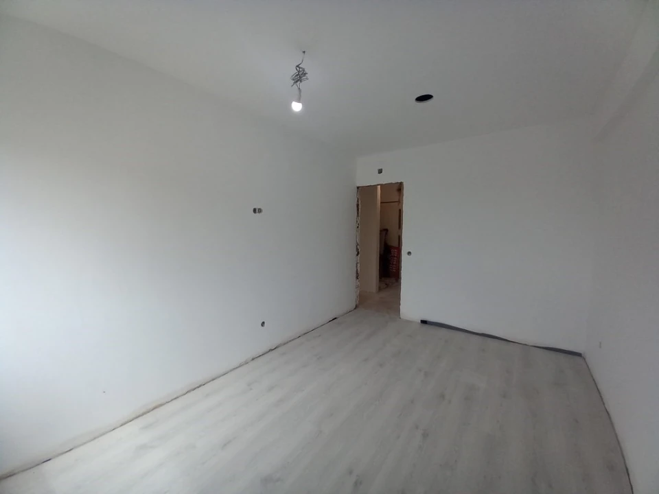 Apartamento T2 para Venda em Carregado e Cadafais Foto 16