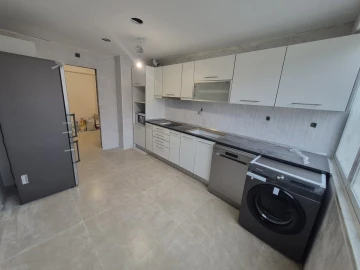 Apartamento T2 para Venda em Carregado e Cadafais