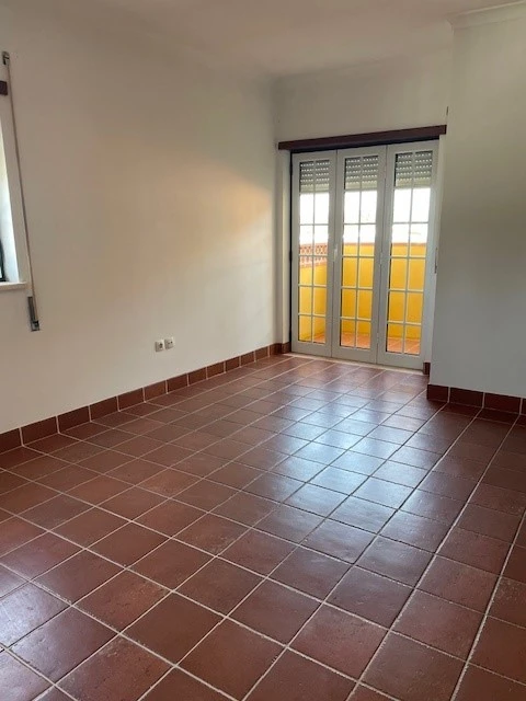 Moradia T3 para Arrendamento em Ponte de Sor, Tramaga e Vale de Açor