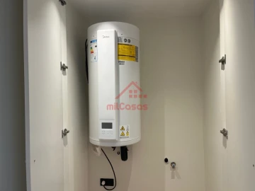 Apartamento T1 para Arrendamento em Santa Maria, São Pedro e Matacães