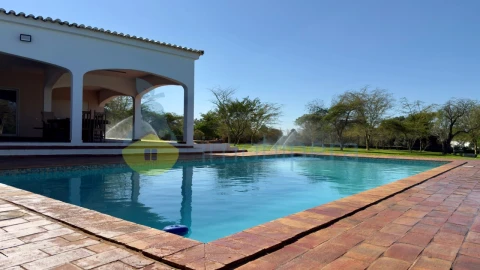 Moradia T5 para Venda em Algoz e Tunes