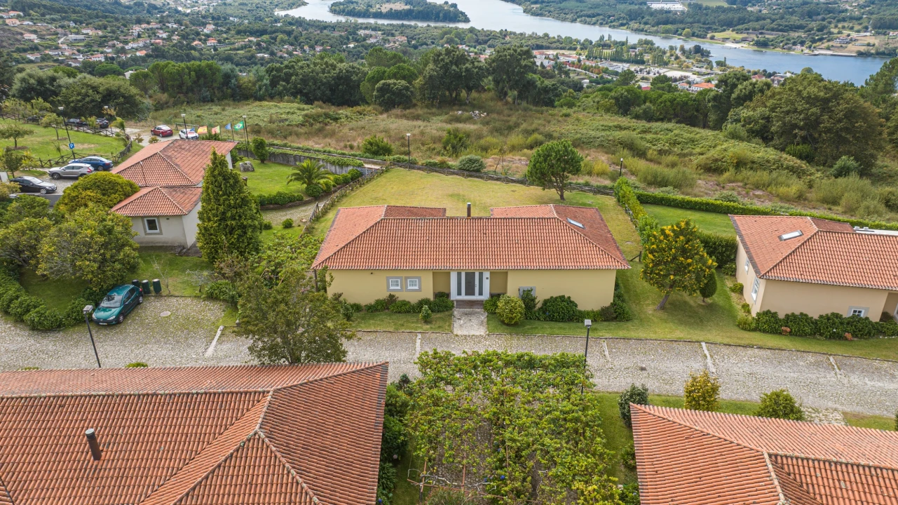 Terreno para Venda em Vila Nova de Cerveira e Lovelhe Foto 31