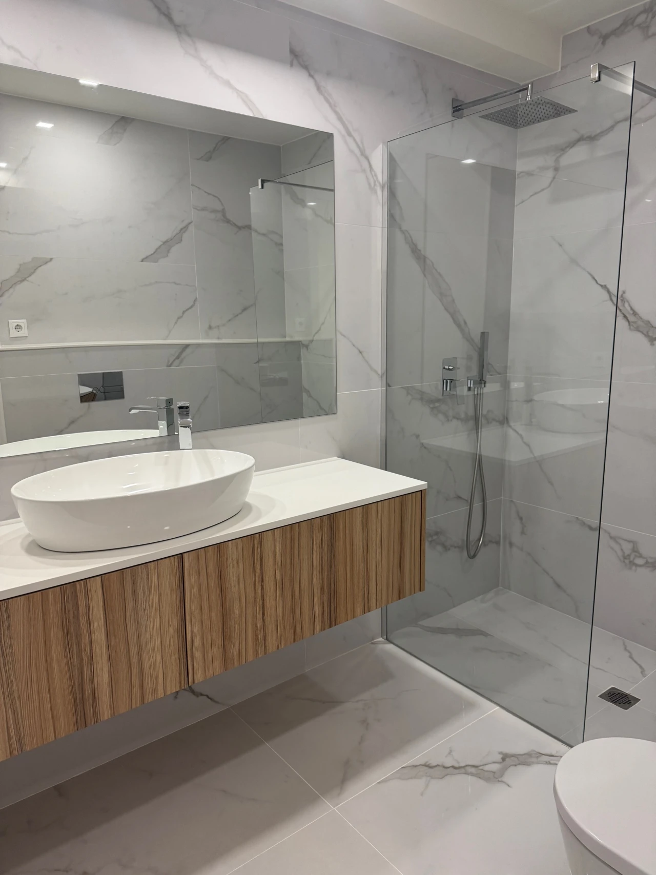 Apartamento T2 para Venda em Creixomil Foto 10