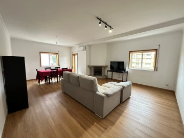 Apartamento T3 para Venda em Nogueira, Fraião e Lamaçães
