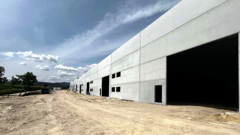 Armazém para Arrendamento em Briteiros Santo Estêvão e Donim