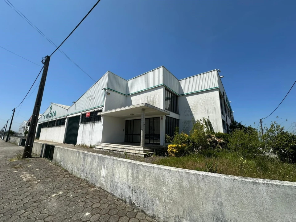 Armazém para Venda em Grijó e Sermonde Foto 1